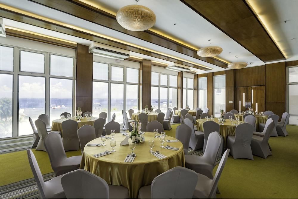 Be Resort Mactan Lapu-Lapu City Eksteriør billede